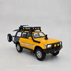 ماکت فلزی تویوتا لندکروز LC80